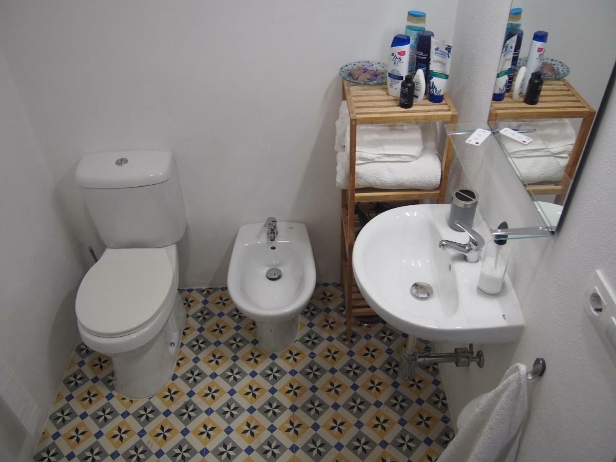 Appartement Casa Valientes B - Free Private Parking, Patio, Wifi & Ac à Jerez de la Frontera Extérieur photo